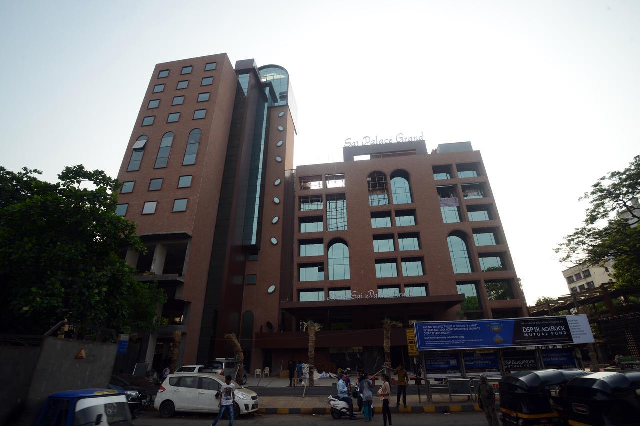 Sai Palace Grand, Malad Bombay Esterno foto